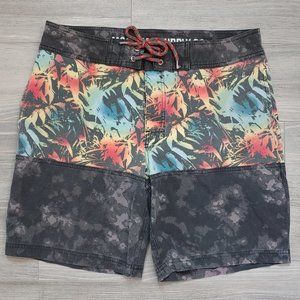 Excellent Used Condition Men's MOSSIMO Multi-color Floral Board Shorts Size 32